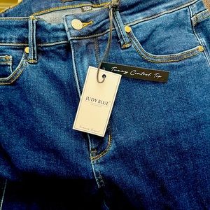 Judy Blue Tummy Control NWT size 11/30